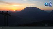 Archiviertes Webcam Bild: Lermoos: Grubig II Gondel im Skigebiet am 27.06.2026 um 05:15 Uhr