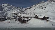 Archived webcam image showing St. Christoph - Arlberg on 26 Feb 2026 at 13:36