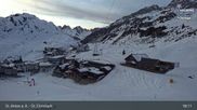 Archived webcam image showing St. Christoph - Arlberg on 14 Mar 2026 at 01:30
