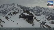 Archiviertes Webcam Bild: Aletsch Arena: Bergstation Fiescheralp-Eggishorn am 12.04.2026 um 07:19 Uhr