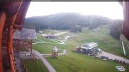 Archiviertes Webcam Bild: Talstation Lake Louise am 12.07.2026 um 14:47 Uhr