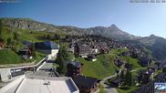 Archived webcam image showing Aletsch Arena: Dorf Bettmeralp on 28 May 2026 at 08:48