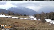 Archiviertes Webcam Bild: Lienz: Blick auf die Meckisalm bei Zettersfeld am 13.04.2026 um 06:19 Uhr