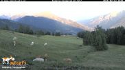 Archiviertes Webcam Bild: Lienz: Blick auf die Meckisalm bei Zettersfeld am 12.07.2026 um 20:48 Uhr