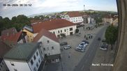 Archiviertes Webcam Bild: Blick auf den Tittlinger Marktplatz am 18.06.2026 um 18:18 Uhr