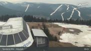 Archiviertes Webcam Bild: Spindlermühle - Bergstation Sessellift Medvědín am 12.04.2026 um 09:07 Uhr