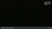 Archiviertes Webcam Bild: Spindlermühle - Bergstation Sessellift Medvědín am 12.04.2026 um 21:07 Uhr