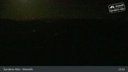 Archiviertes Webcam Bild: Spindlermühle - Bergstation Sessellift Medvědín am 02.05.2026 um 01:13 Uhr