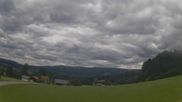 Archiviertes Webcam Bild: Dreisesselbergmassiv und Neureichenau am 12.07.2026 um 16:05 Uhr