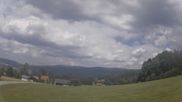 Archiviertes Webcam Bild: Dreisesselbergmassiv und Neureichenau am 11.08.2026 um 14:40 Uhr