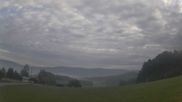 Archiviertes Webcam Bild: Dreisesselbergmassiv und Neureichenau am 26.08.2026 um 07:17 Uhr