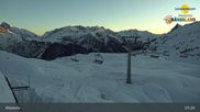 Archiviertes Webcam Bild: Bergstation Sessellift Riedkopf (Klösterle) am 26 Feb 2026 um 07:56 Uhr