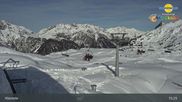 Archiviertes Webcam Bild: Bergstation Sessellift Riedkopf (Klösterle) am 26 Feb 2026 um 15:56 Uhr