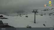 Archiviertes Webcam Bild: Bergstation Sessellift Riedkopf (Klösterle) am 12.04.2026 um 07:49 Uhr