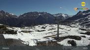Archiviertes Webcam Bild: Bergstation Sessellift Riedkopf (Klösterle) am 01.05.2026 um 09:30 Uhr