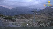 Archiviertes Webcam Bild: Bergstation Sessellift Riedkopf (Klösterle) am 28.05.2026 um 01:47 Uhr