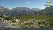 Archiviertes Webcam Bild: Bergstation Sessellift Riedkopf (Klösterle) am 12.07.2026 um 11:46 Uhr