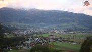 Archiviertes Webcam Bild: Blick über Amlach und Lienz am 10.10.2026 um 18:55 Uhr