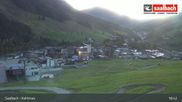 Archiviertes Webcam Bild: Saalbach: Kohlmaisbahn Talstation am 10.10.2026 um 01:57 Uhr