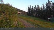 Archived webcam image showing Panoramabahn Mönchkirchen - Top Station on 26 Jun 2026 at 05:31