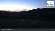 Archiviertes Webcam Bild: Skigebiet Deštné am 29.05.2026 um 21:34 Uhr
