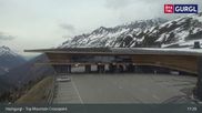 Archiviertes Webcam Bild: Hochgurgl: Top Mountain Crosspoint und Talstation Kirchenkarbahn am 12.04.2026 um 17:55 Uhr