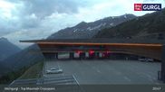 Archiviertes Webcam Bild: Hochgurgl: Top Mountain Crosspoint und Talstation Kirchenkarbahn am 28.05.2026 um 03:26 Uhr