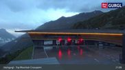 Archived webcam image showing Hochgurgl - Top Mountain Crosspoint on 17 Jun 2026 at 03:42