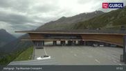 Archived webcam image showing Hochgurgl - Top Mountain Crosspoint on 17 Jun 2026 at 08:42
