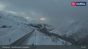 Archived webcam image showing Hochgurgl - Top Mountain Crosspoint on 22 Oct 2026 at 08:37
