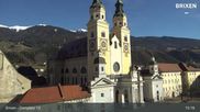 Archived webcam image showing Brixen - Cathedral Square on Feb 26, 2026 at 3:14 PM