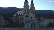 Archiviertes Webcam Bild: Brixen - Domplatz am 20.03.2026 um 07:26 Uhr