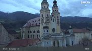 Archiviertes Webcam Bild: Brixen - Domplatz am 13.04.2026 um 03:30 Uhr