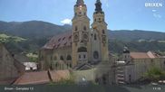 Archiviertes Webcam Bild: Brixen - Domplatz am 29.05.2026 um 11:15 Uhr