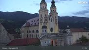 Archived webcam image showing Brixen - Cathedral Square on 22 Jun 2026 at 01:09
