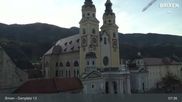 Archived webcam image showing Brixen - Cathedral Square on 16 Oct 2026 at 08:26