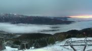 Archiviertes Webcam Bild: Skigebiet Dreiländereck: Blick auf Arnoldstein am 25.10.2026 um 06:12 Uhr