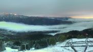 Archiviertes Webcam Bild: Skigebiet Dreiländereck: Blick auf Arnoldstein am 25.10.2026 um 07:12 Uhr