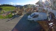 Archiviertes Webcam Bild: Skigebiet Dreiländereck: Bergrestaurant am 29.05.2026 um 18:55 Uhr