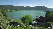 Archiviertes Webcam Bild: Ossiacher See: Blick vom Hotel Seerose am 12.07.2026 um 18:25 Uhr