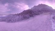 Archived webcam image showing Slope 