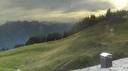 Archiviertes Webcam Bild: Emberger Alm: Almgasthof Fichtenheim am 26.08.2026 um 18:06 Uhr