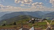 Archiviertes Webcam Bild: Gerlitzen: Bergstation 8er Carving Jet am 28.05.2026 um 16:21 Uhr