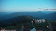 Archiviertes Webcam Bild: Gerlitzen: Bergstation 8er Carving Jet am 29.05.2026 um 04:02 Uhr
