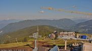 Archiviertes Webcam Bild: Gerlitzen: Bergstation 8er Carving Jet am 12.07.2026 um 08:37 Uhr