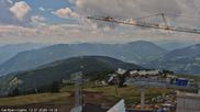Archiviertes Webcam Bild: Gerlitzen: Bergstation 8er Carving Jet am 12.07.2026 um 14:37 Uhr