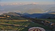 Archiviertes Webcam Bild: Gerlitzen Gipfel: Blick Alpengasthof am 29.05.2026 um 06:02 Uhr