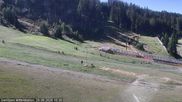 Archiviertes Webcam Bild: Gerlitzen Mittelstation: Schirmbar und Sonnenarena am 26.08.2026 um 10:11 Uhr