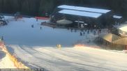 Archived webcam image showing Kid's snowpark, skiresort Gerlitzen on 26 Feb 2026 at 08:05