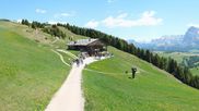 Archiviertes Webcam Bild: Seiser Alm Panorama am 29.05.2026 um 12:54 Uhr